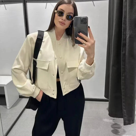Elin | Short bomber jacket in streetwear for women