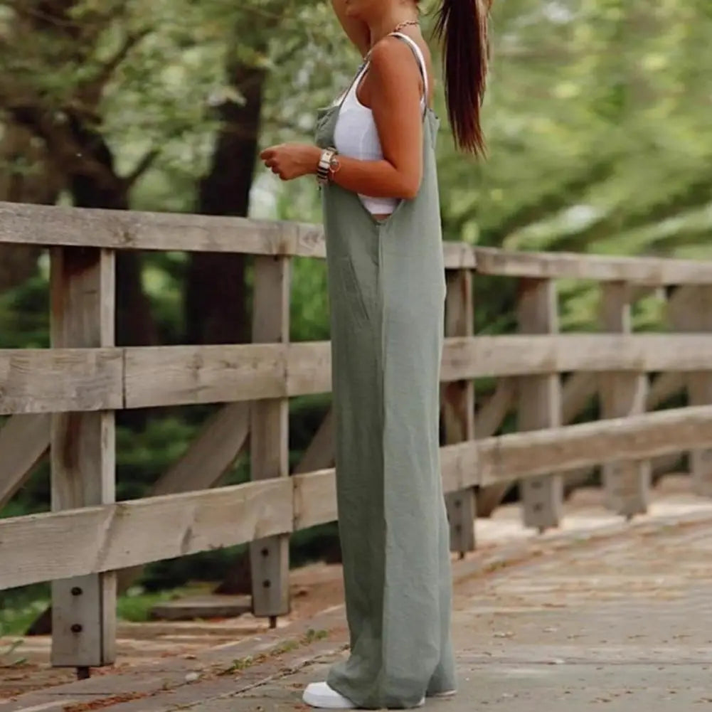 Serena | Sommercooler Jumpsuit med Løs Pasform og Dybt Skridt
