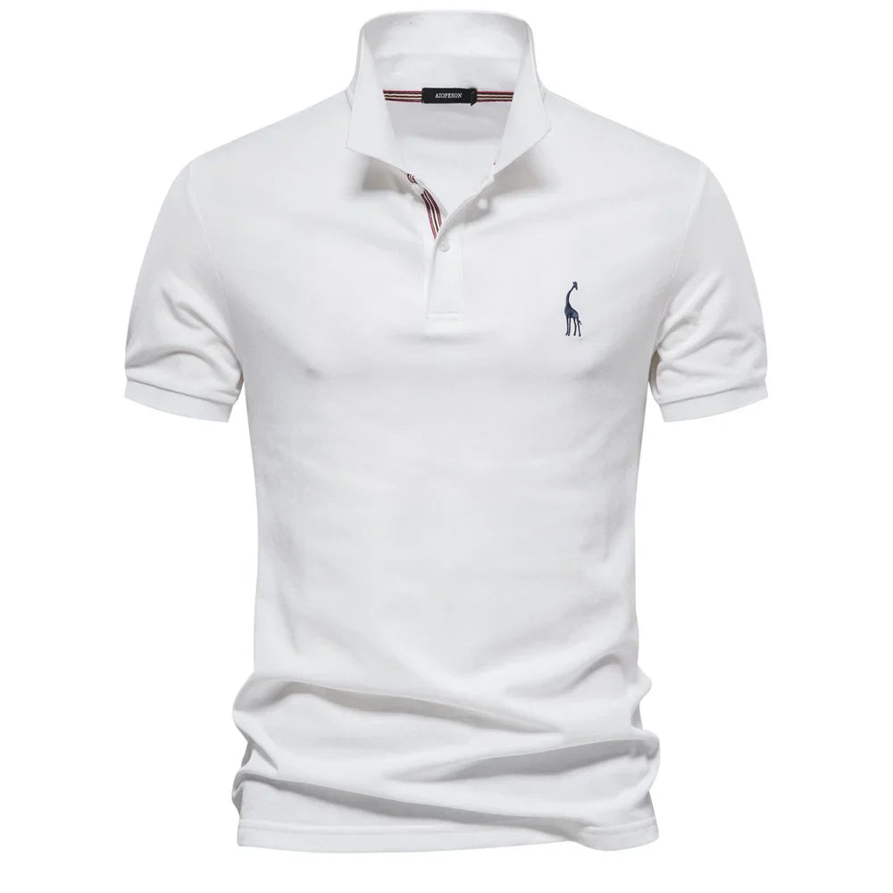 Short-sleeved polo shirt with logo on the chest and buttoning
