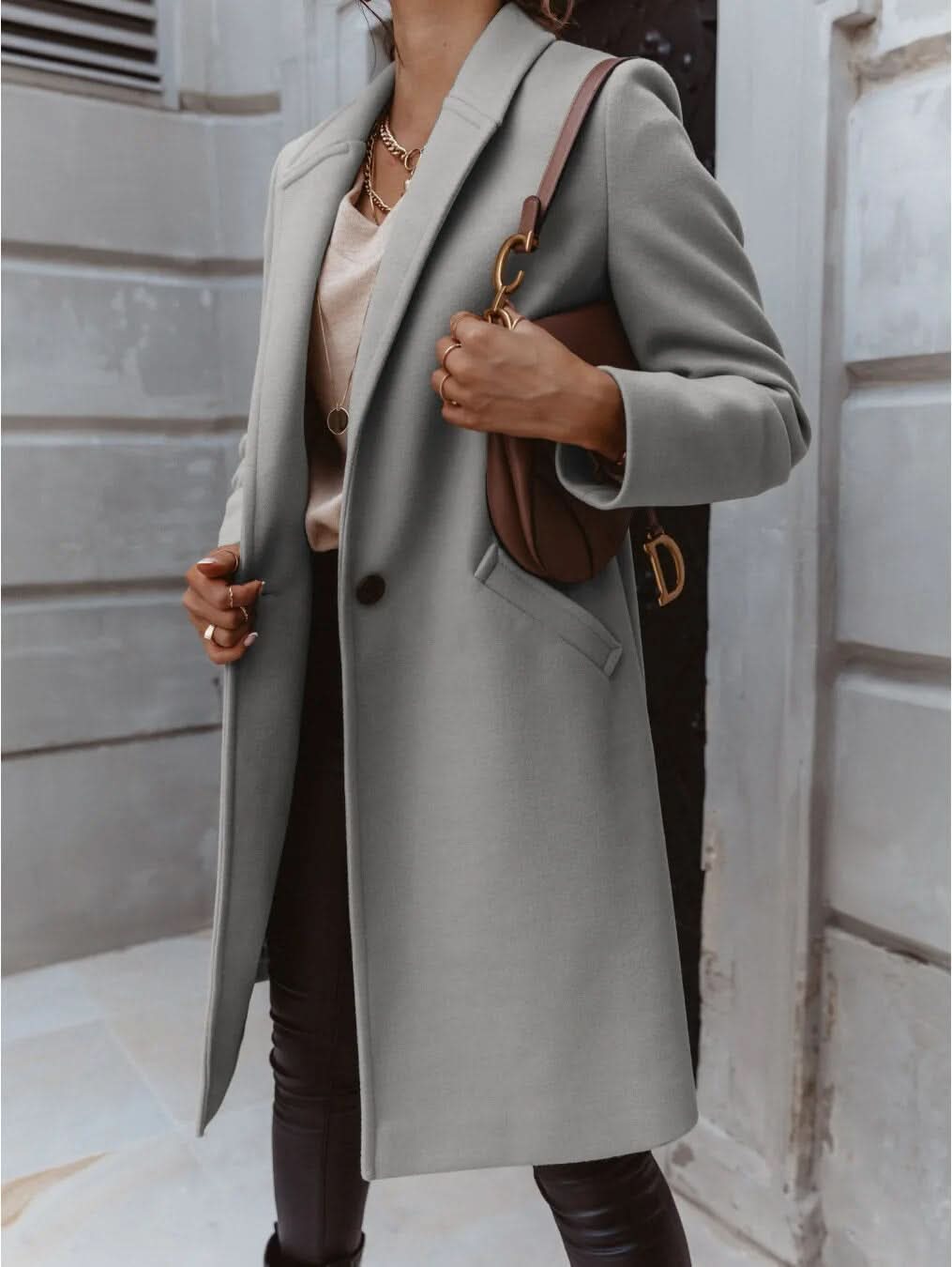 Women's Chic Long Coat – Tailored Fit with Timeless Collar