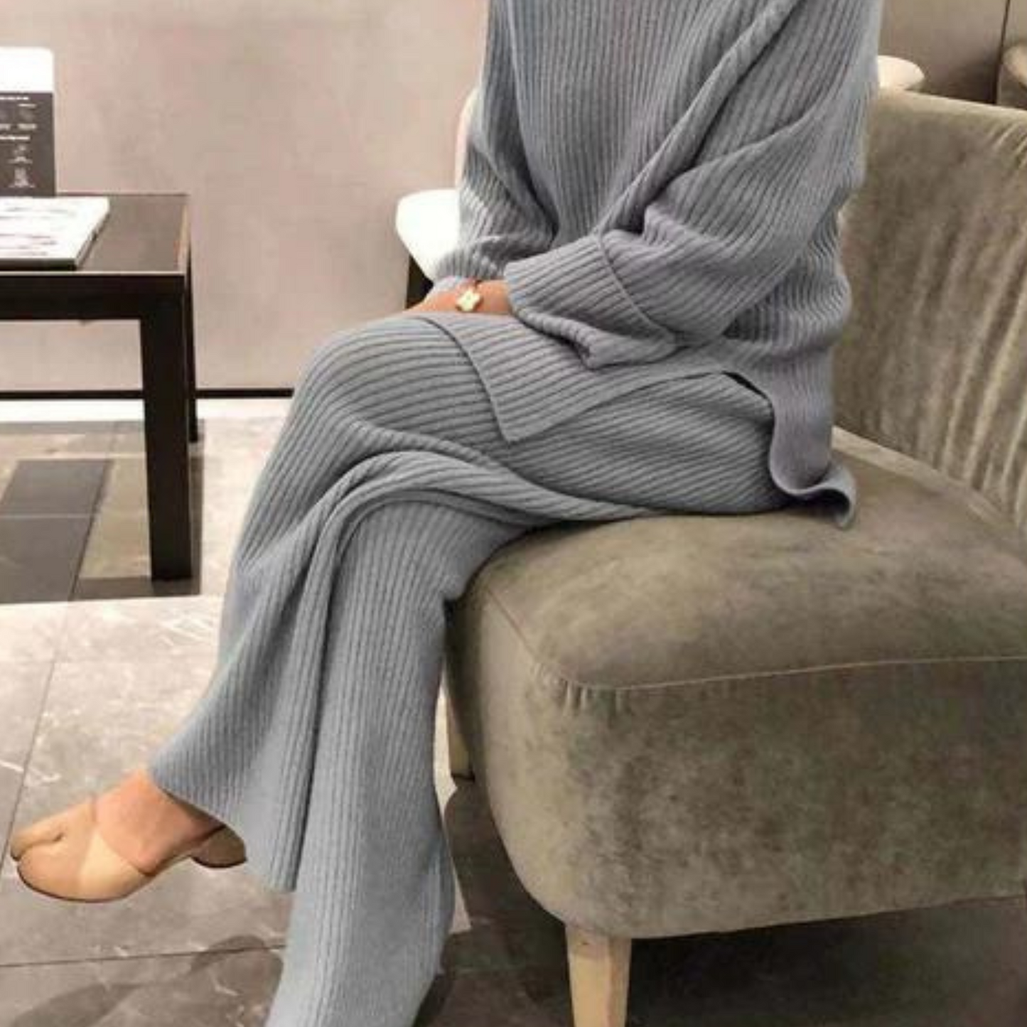 Alina – Elegant strikket sæt med trøje og bukser