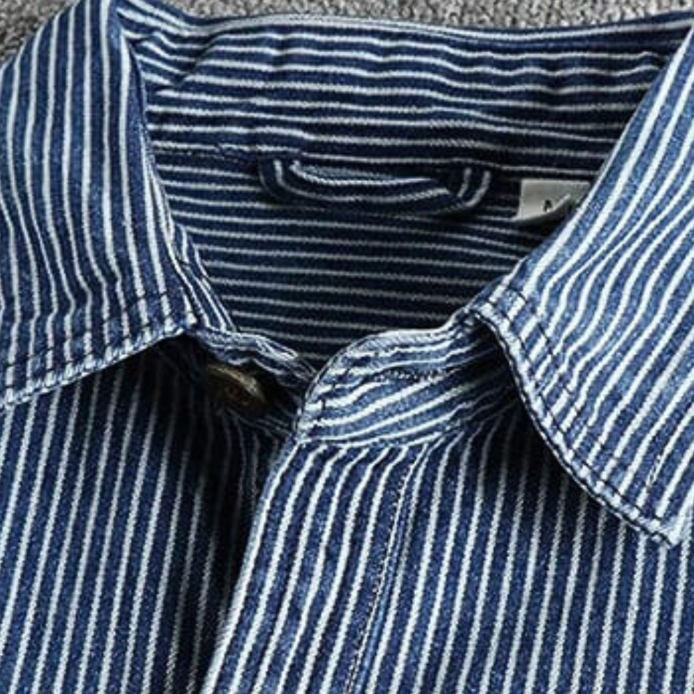 Malte – Klassisk herrejeansjakke med pinstripe og funktionelle brystlommer