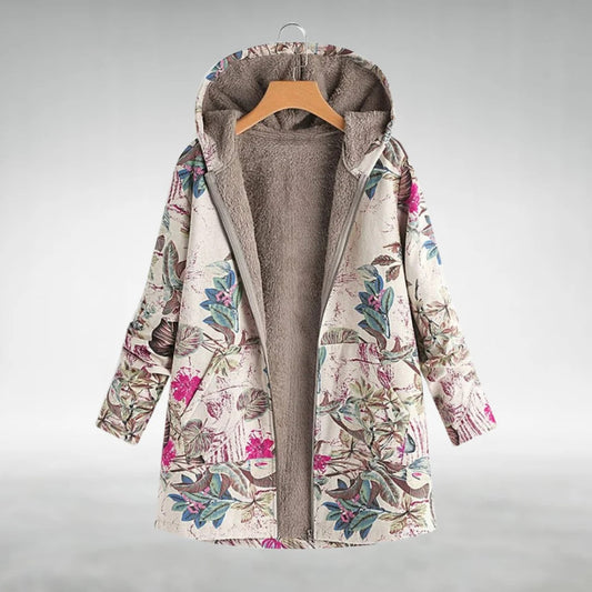 Emmara Dam Jacket with Floral Pattern – Simple Comfort and Style