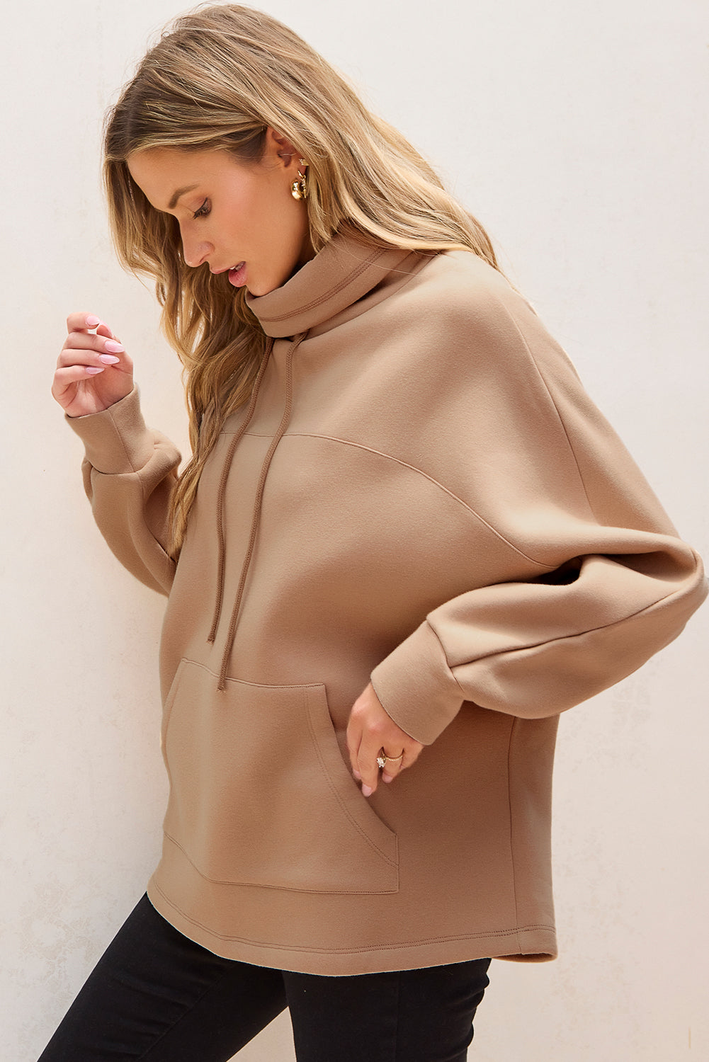 Celandine Damehættetrøje med høj hals – Pullover-sweatshirt med snøre