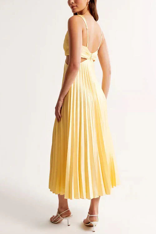 ELVINA™ | Elegant Maxi Dress with Deep V-Neckline and Sophisticated Cutouts