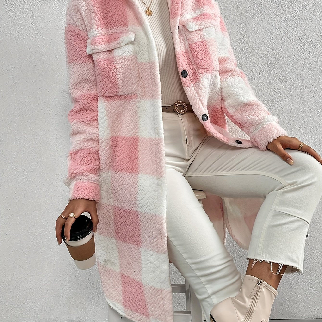 Dorotea – Warm Women's Jacket in Teddy with Classic Checkered Pattern