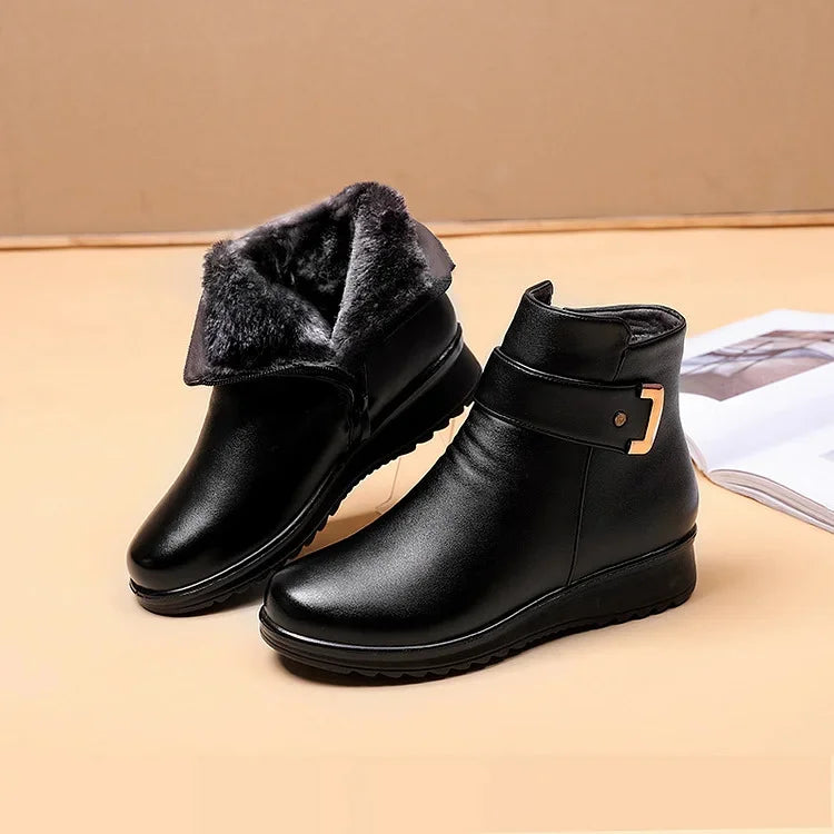 ELIN™ | Orthopedic Boots in Leather & Synthetic
