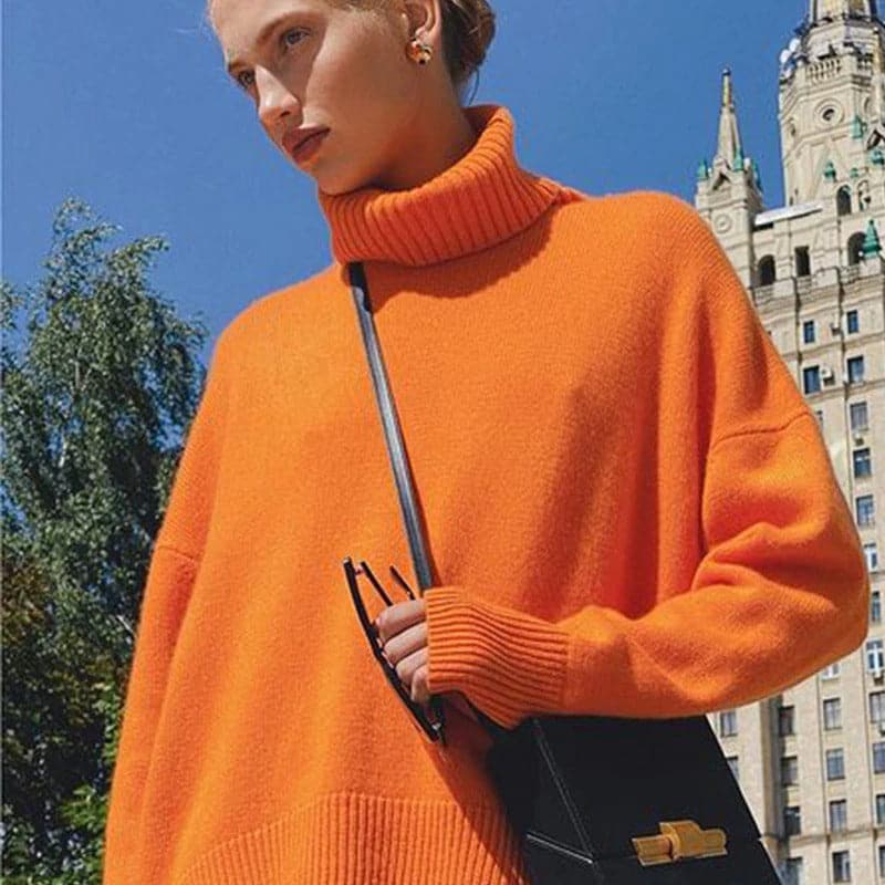 Ingrida knitted turtleneck – loose fit for women who like relaxed chic