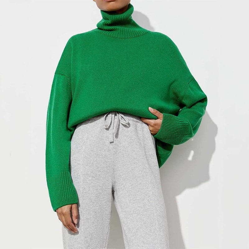 Ingrida knitted turtleneck – loose fit for women who like relaxed chic