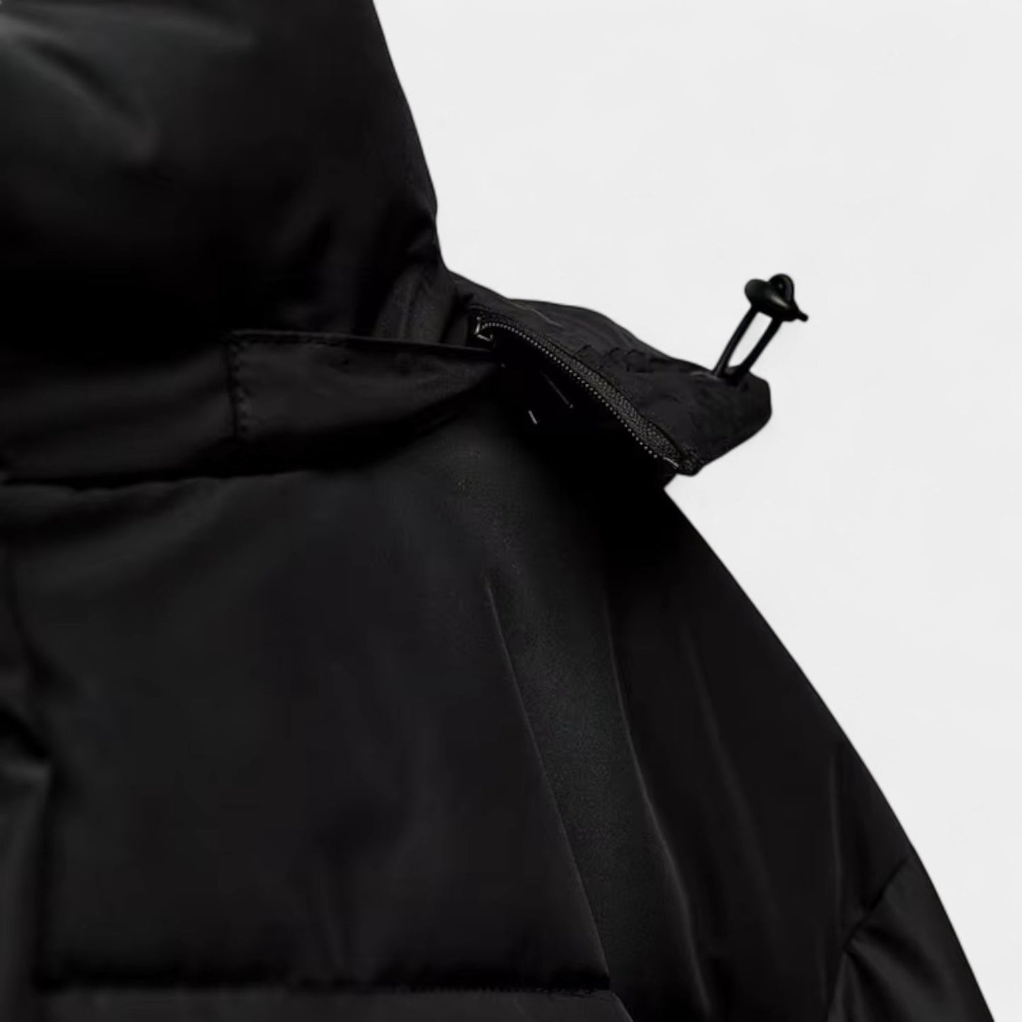 Juniella | Short Puffer Jacket with Hood for Women