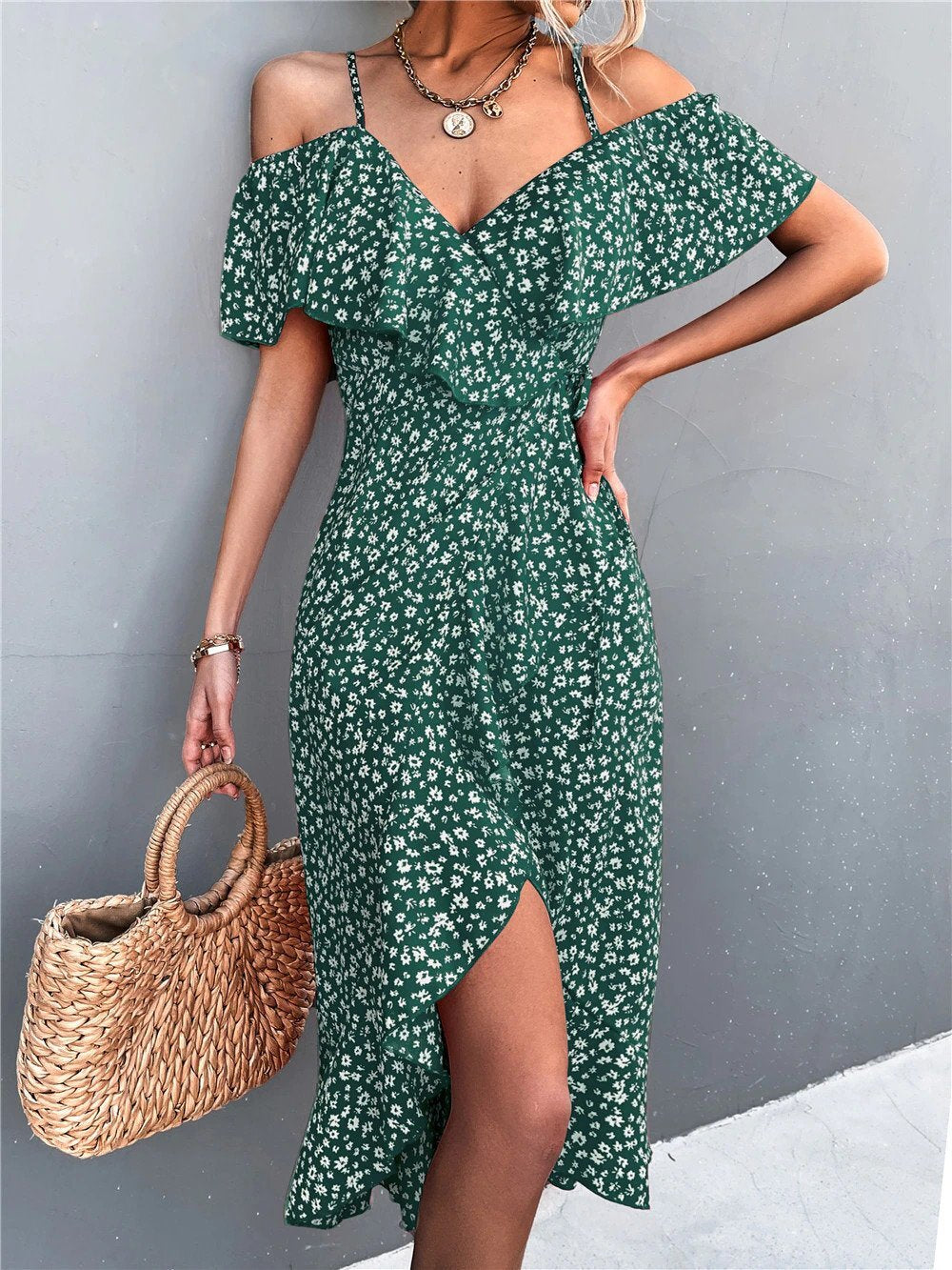 Sienna | Asymmetrisk maxikjole med boho-blomster
