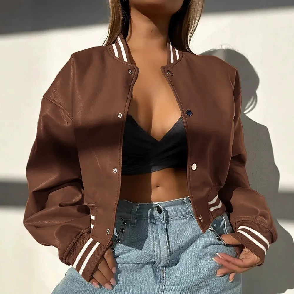 Stylish women's leather jacket – Short model with snap buttons and structured fit