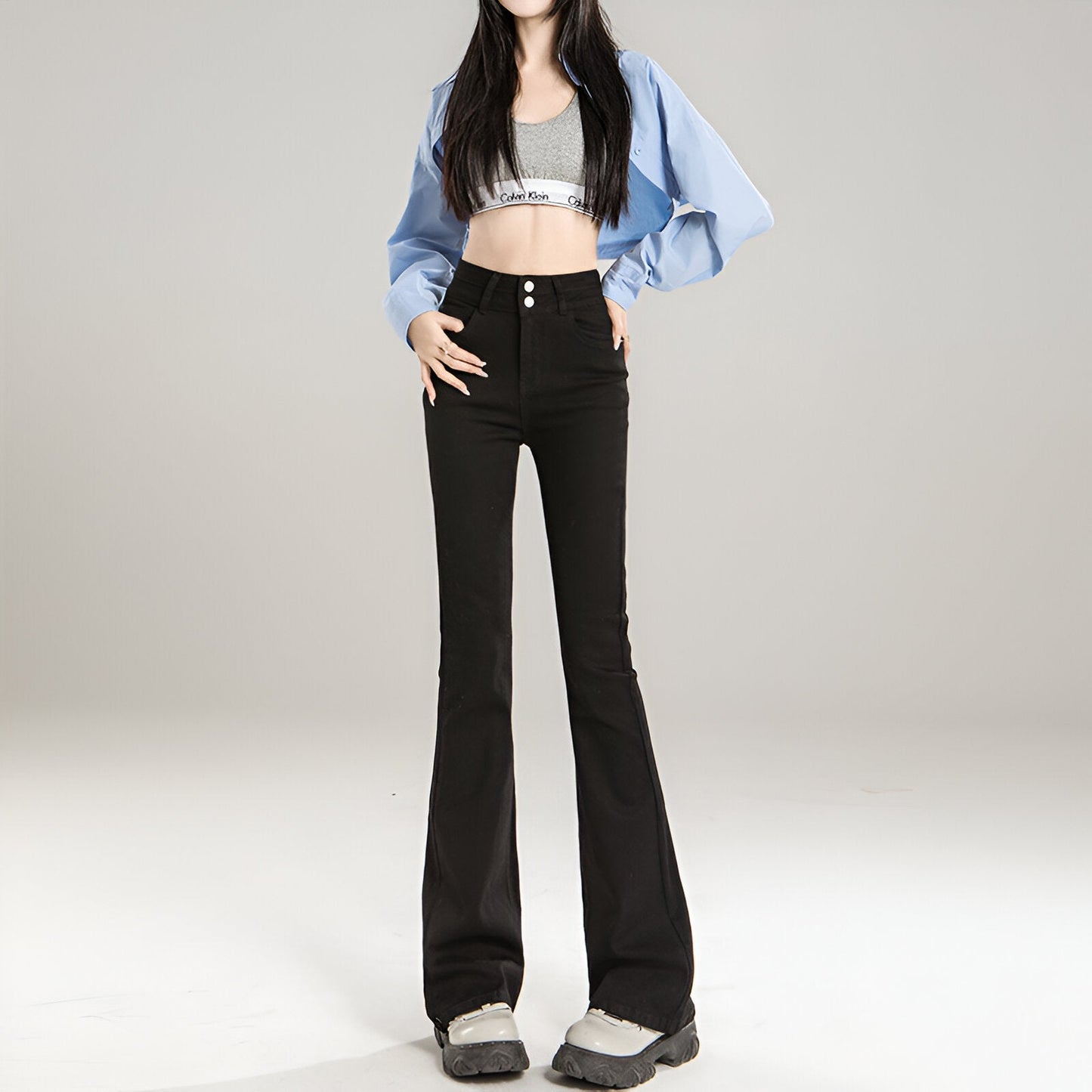 MIRA™ | Flare stretch jeans with mustache detail and high waist