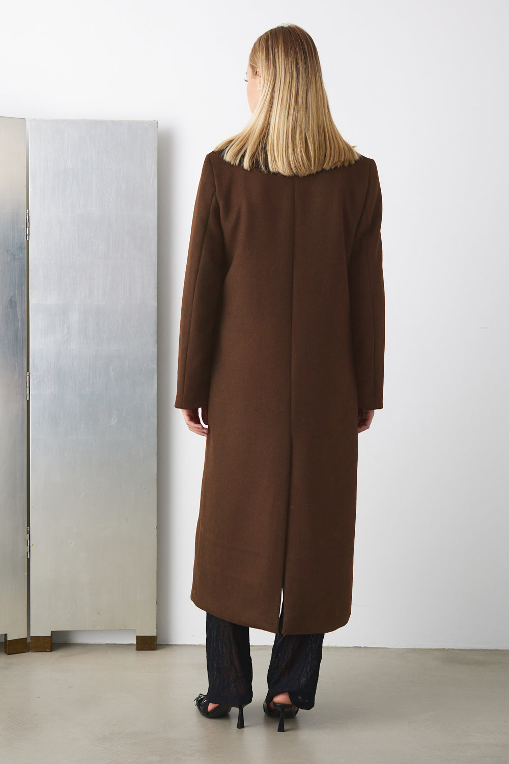 Berit Warm Women's Coat – Mid-length Coat in Chocolate
