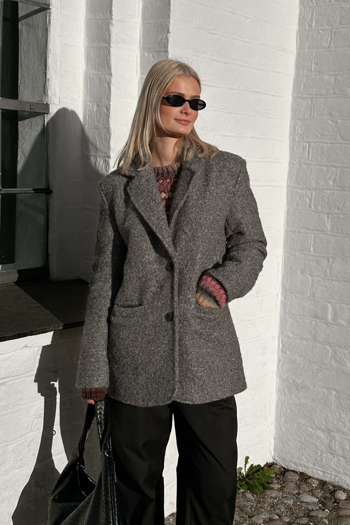 Desirée Damkavaj – Jetgrå Dobbeltradet Blazer
