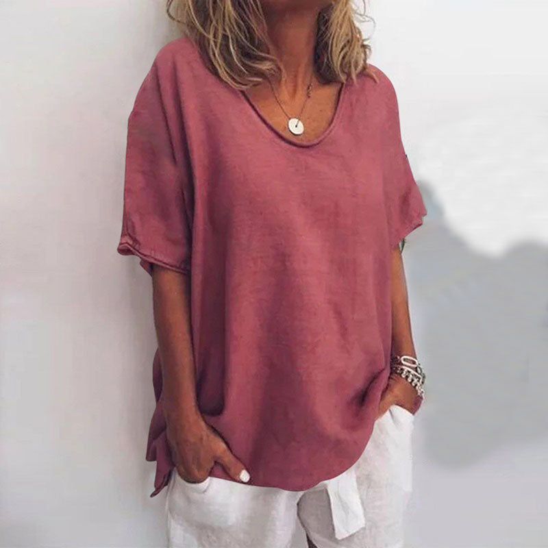 Karin | Blouse with round neckline and rolled sleeves