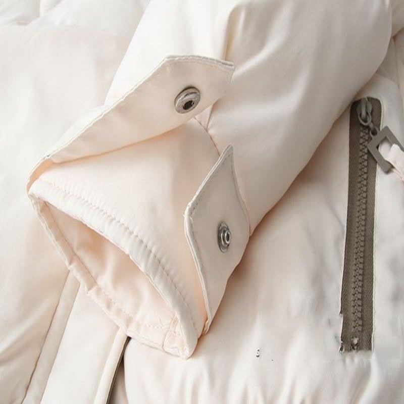 Evelina – Stylish Women's Winter Jacket with Hood in Quilted Cotton and Polyester