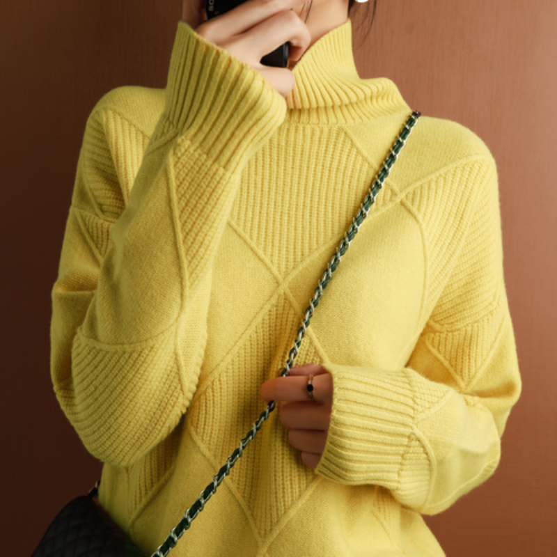 Eloria – Cozy Oversize Sweater with Elegant Knit Pattern