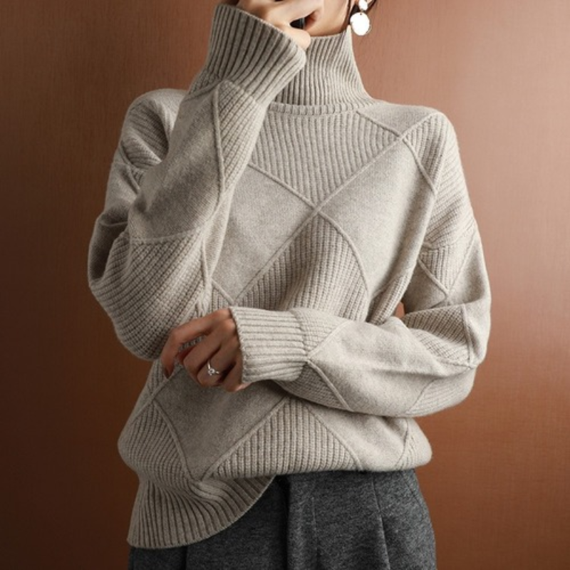 Eloria – Cozy Oversize Sweater with Elegant Knit Pattern