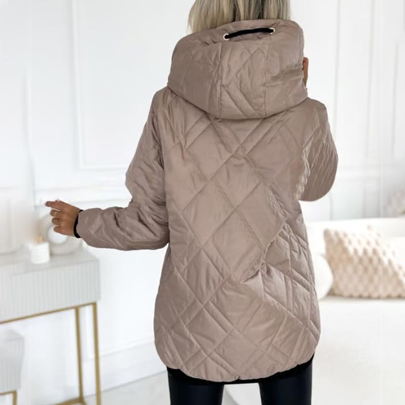 Lumivra Everyday Coat – Elegant og alsidig frakke til kvinder