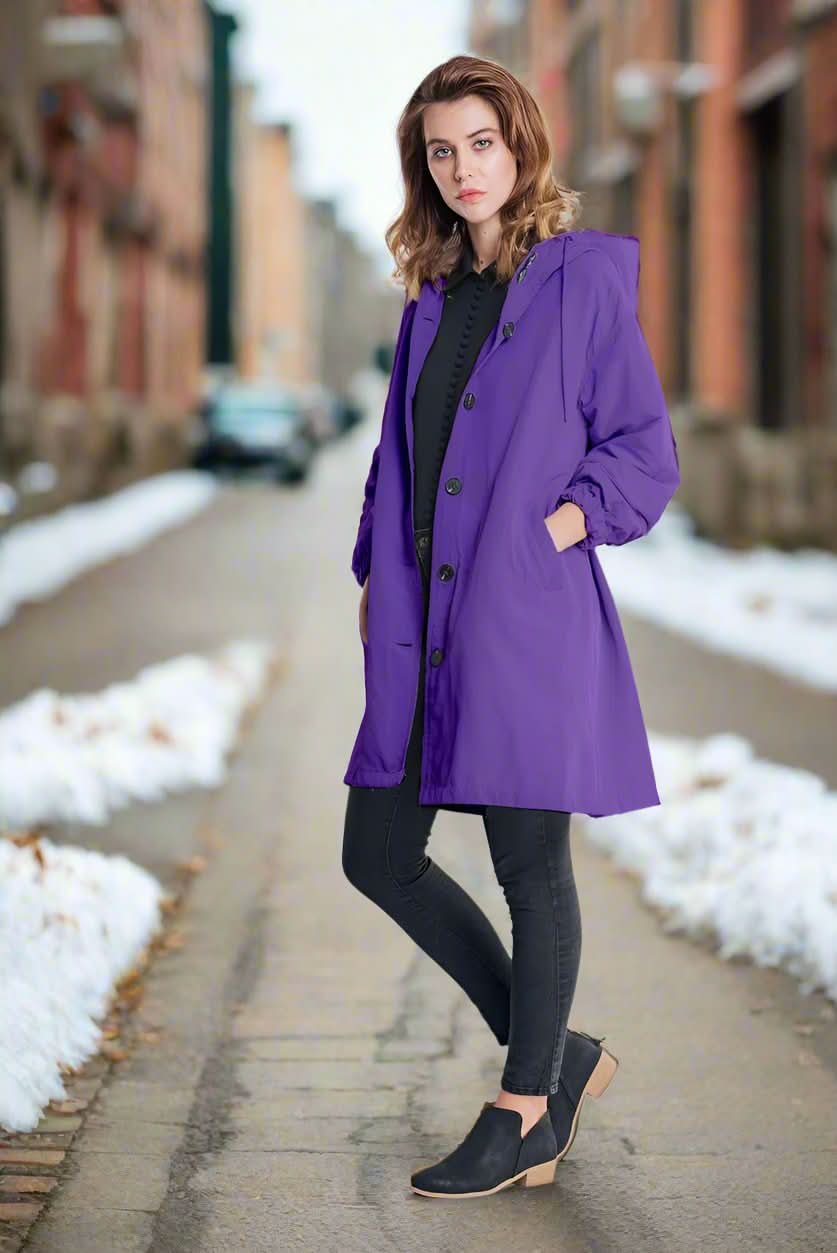 Dam Rain Jacket Knee-Length – Waterproof With Hood and Button Closure