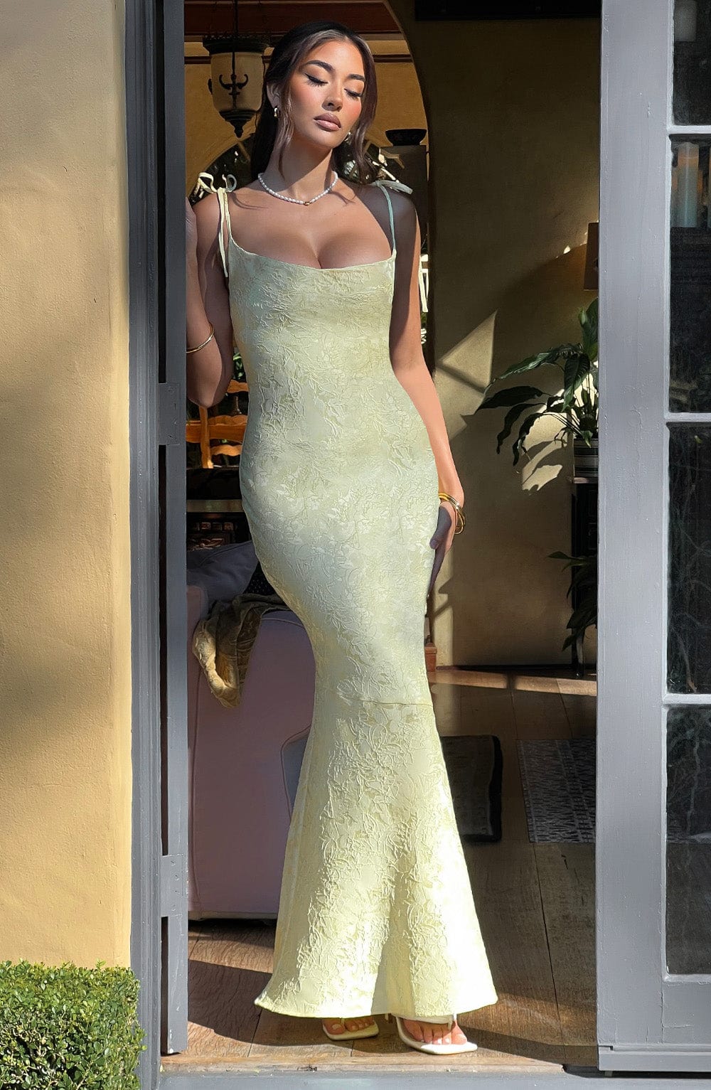 Whitney Maxi Dress – Romantic Silhouette in Lemon Blossom