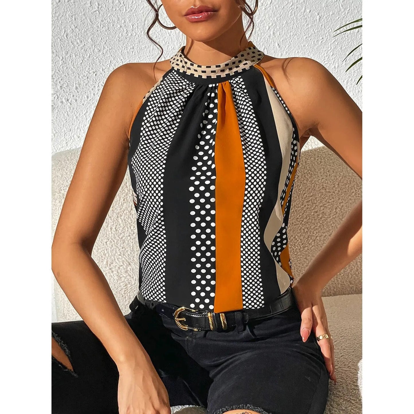 Tilde | Sleeveless halter neck top with geometric print